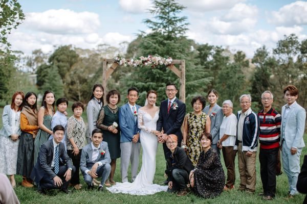 The couple's wedding day in Blue Mountains, frame 037