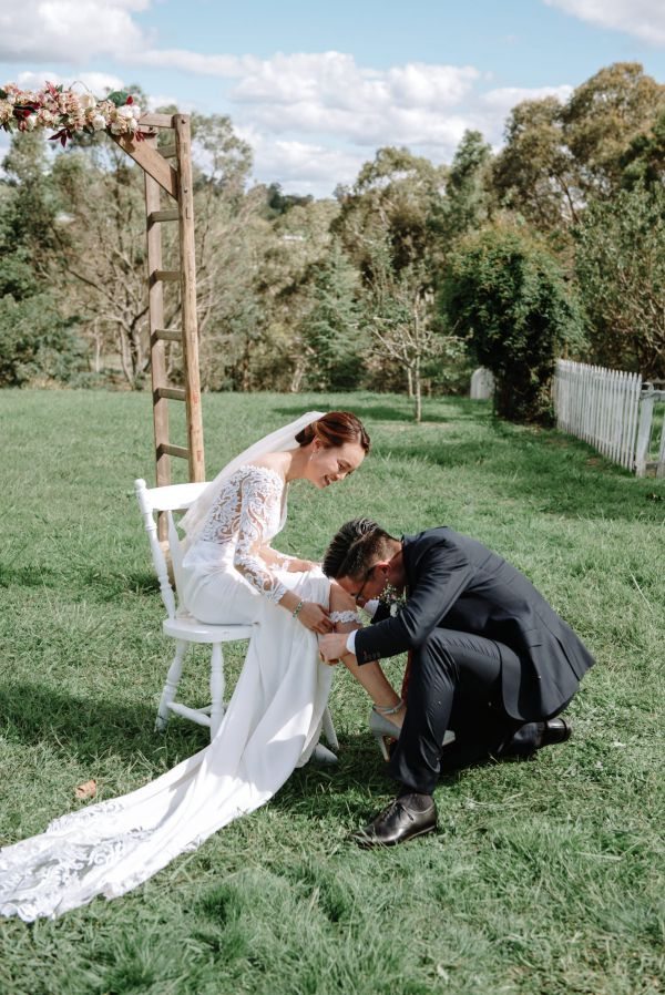The couple's wedding day in Blue Mountains, frame 049