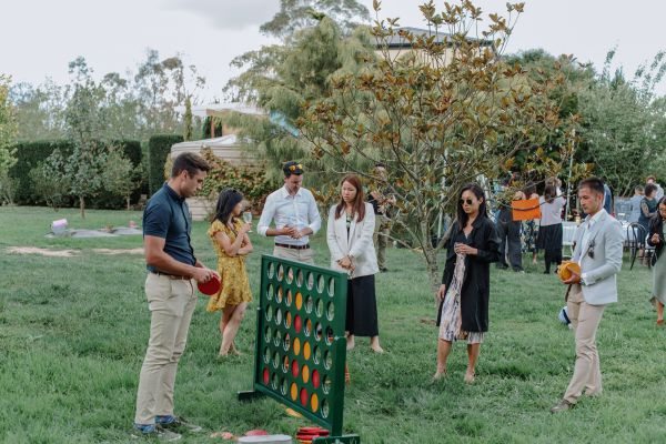 The couple's wedding day in Blue Mountains, frame 051