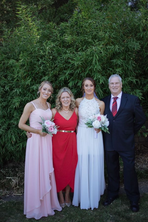 Bec and Brent's wedding day in Beaumaris, frame 028