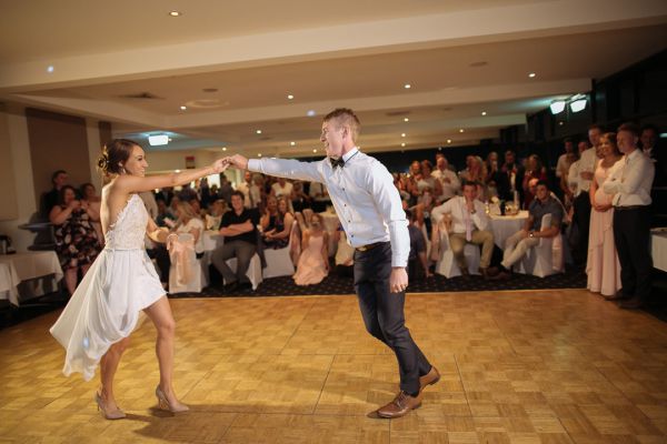 Beaumaris Motor Yacht Squadron wedding, Bec and Brent, frame 083