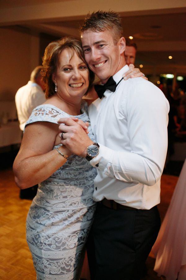 Bec and Brent's wedding day in Beaumaris, frame 094