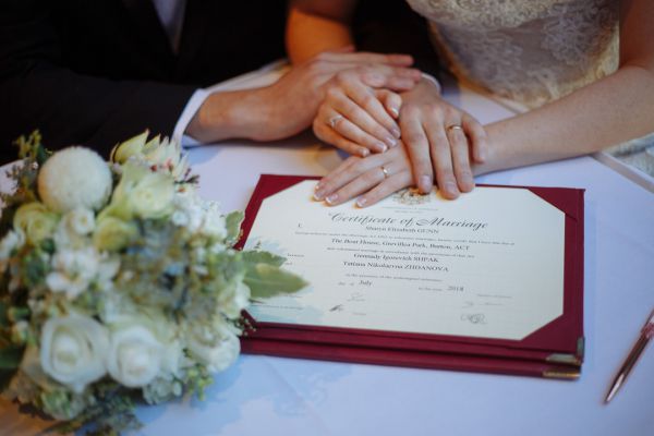 Tatiana and Gennady's wedding day in Barton, frame 070