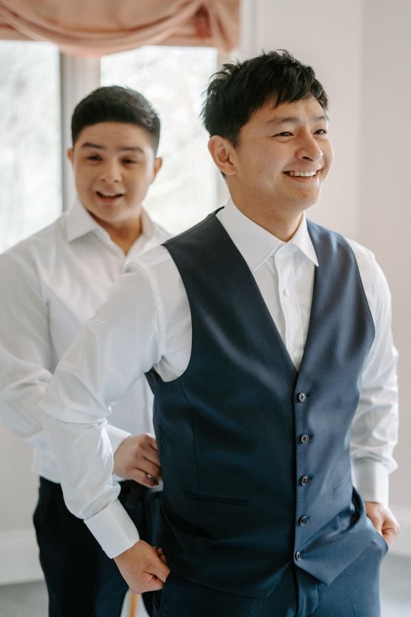 Wedding photograph 003 from Nikka and Jessy's day at Bramleigh Estate