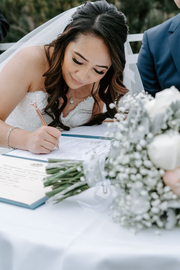 Nikka and Jessy's wedding day in Warrandyte, frame 085