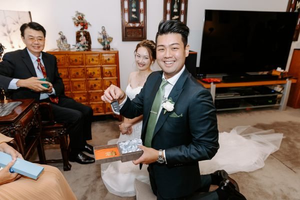 Angela and Sean's wedding day in Burnley, frame 055