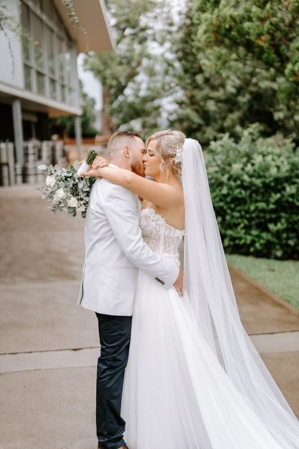 Camden Valley Inn wedding, Stephanie and David, frame 059