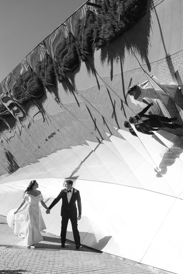 Wedding photograph 078 from Helena and Xavier's day at National Gallery of Australia