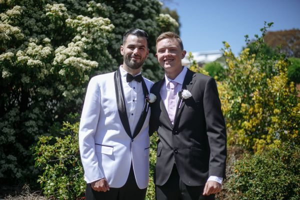 Joanna and Dominic's wedding day in Red Hill, frame 040