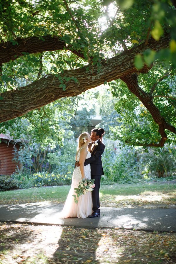 Ellen and Robert's wedding day in Canterbury, frame 166