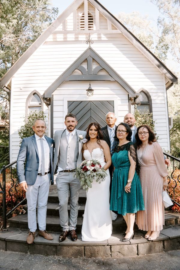 Melissa and James' wedding day in Mount Evelyn, frame 055