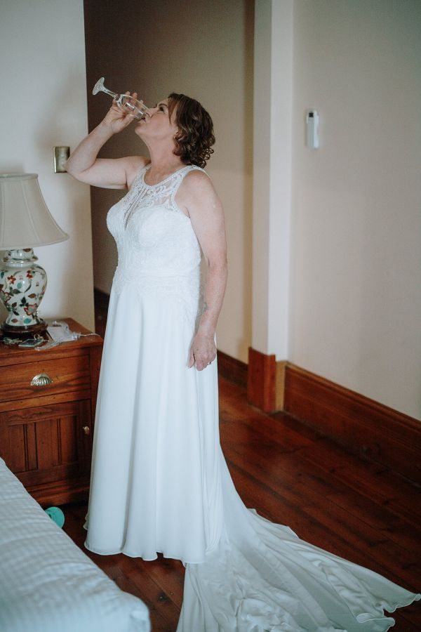 Cleveland Estate wedding, Dee and Michael, frame 008