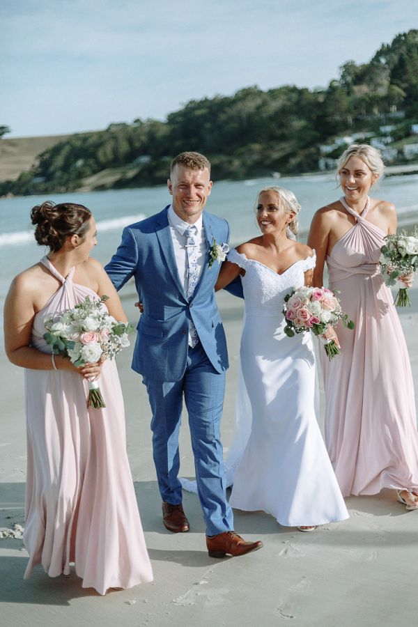 Boat Harbour Garden Cottages wedding, Jenna and Zach, frame 203
