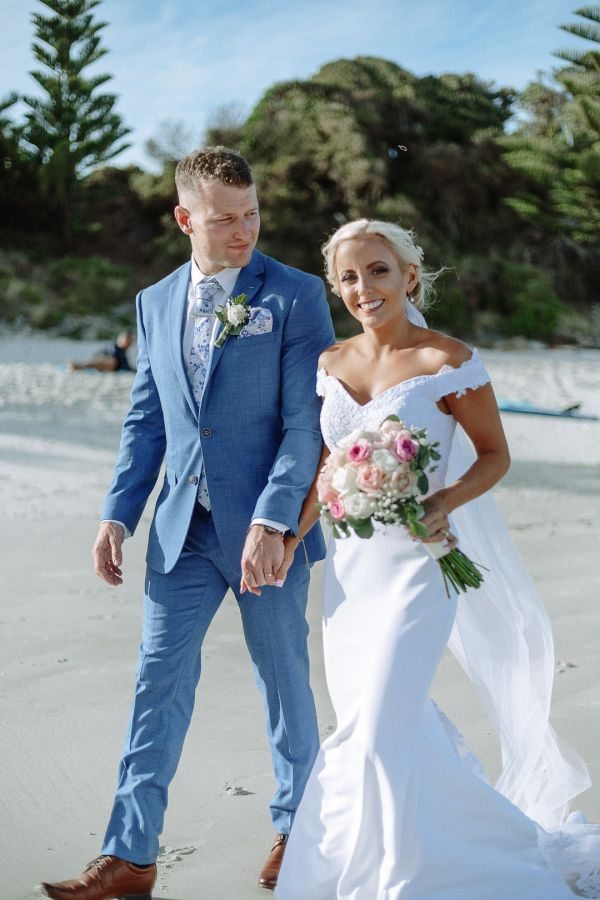 Boat Harbour Garden Cottages wedding, Jenna and Zach, frame 209