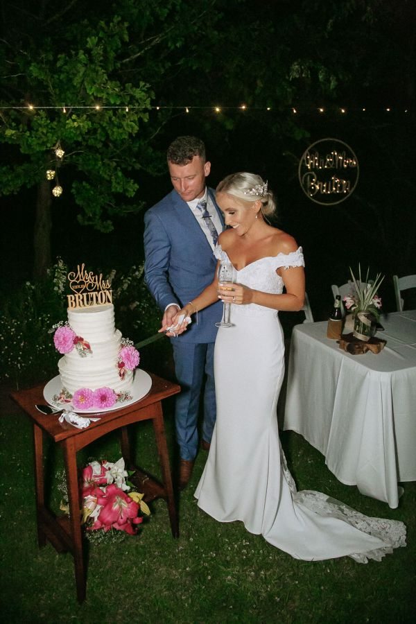 Boat Harbour Garden Cottages wedding, Jenna and Zach, frame 323
