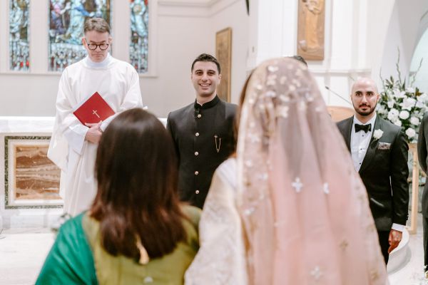 St Ignatius wedding, Dominic and Sanjula, frame 023