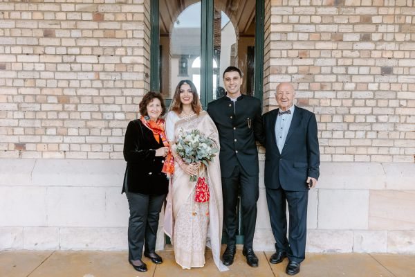 St Ignatius wedding, Dominic and Sanjula, frame 041