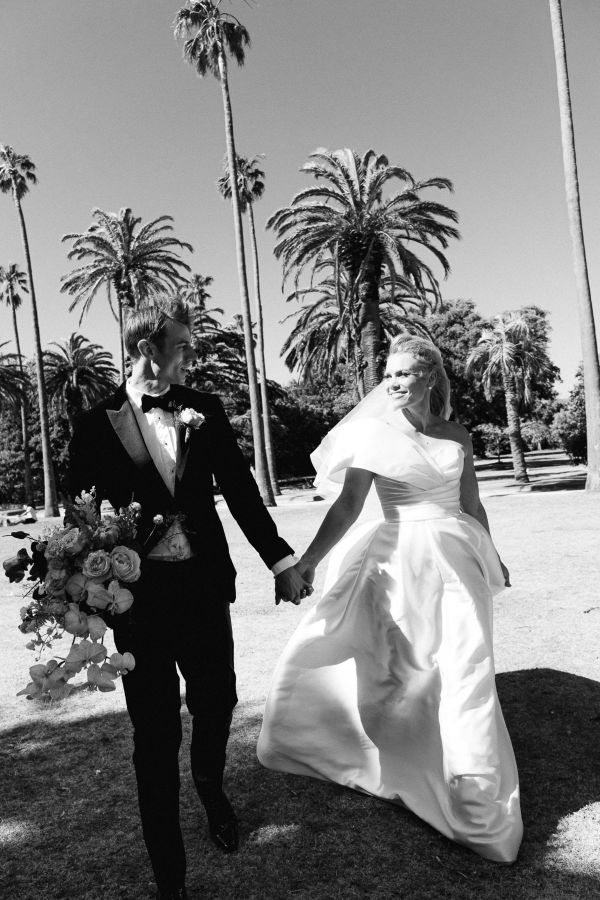 Encore St Kilda Beach wedding, Emmett and Karmen, frame 053