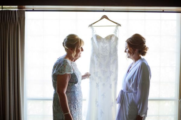 Jacquie and Steve's wedding day in St Kilda, frame 013