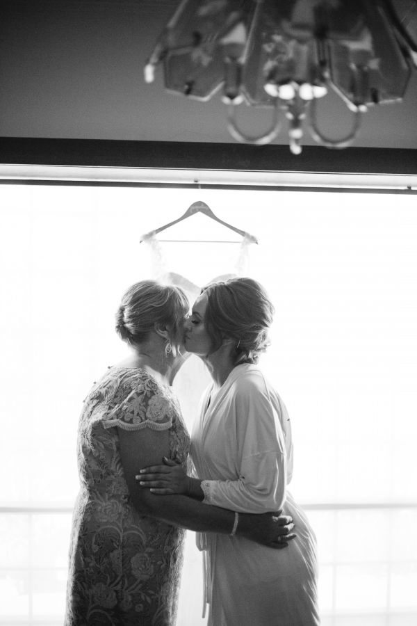 Encore St Kilda Beach wedding, Jacquie and Steve, frame 014