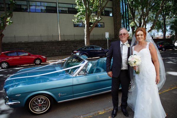 Jacquie and Steve's wedding day in St Kilda, frame 070
