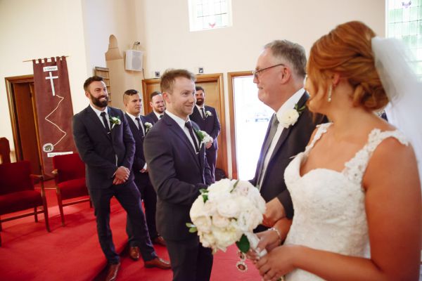Jacquie and Steve's wedding day in St Kilda, frame 085