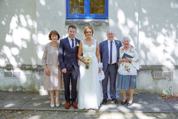 Jacquie and Steve's wedding day in St Kilda, frame 148