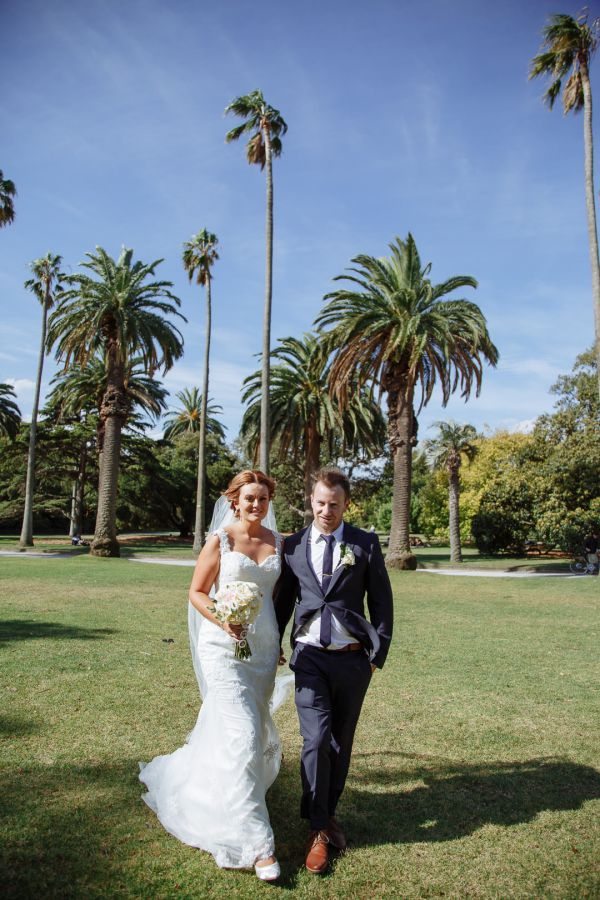 Encore St Kilda Beach wedding, Jacquie and Steve, frame 155