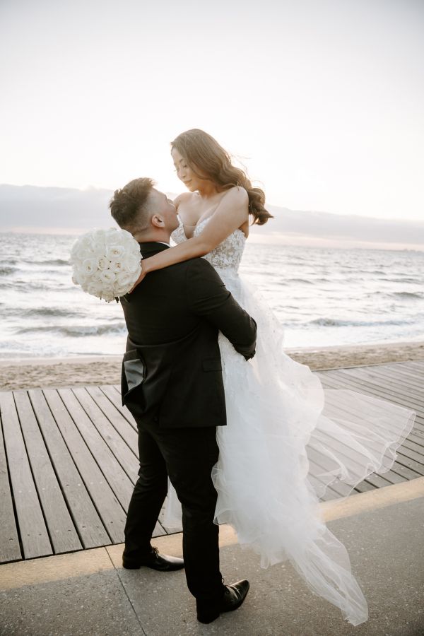 Wedding photograph 076 from Sharon and Daniel's day at Encore St Kilda Beach