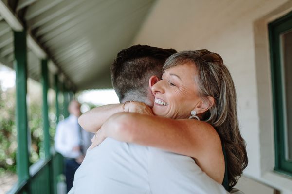 Lyndsay and Jared's wedding day in Strath Creek, frame 007