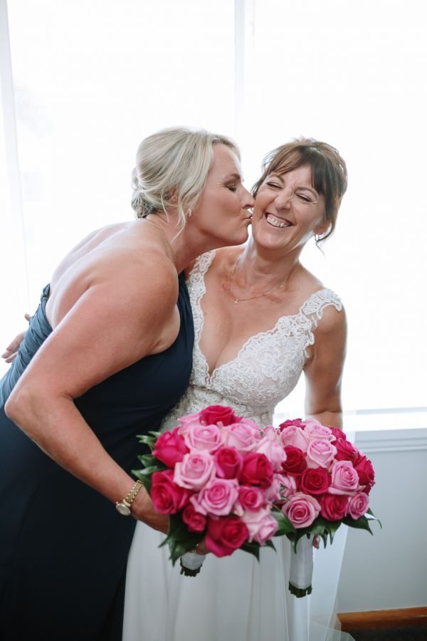 Launceston Golf Club wedding, the couple, frame 044