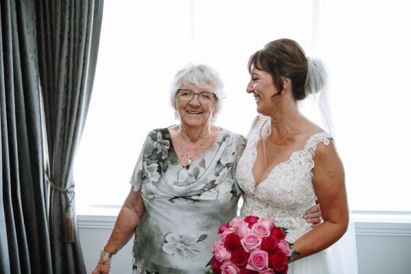 Tania and Jamie's wedding day in Kings Meadows, frame 049