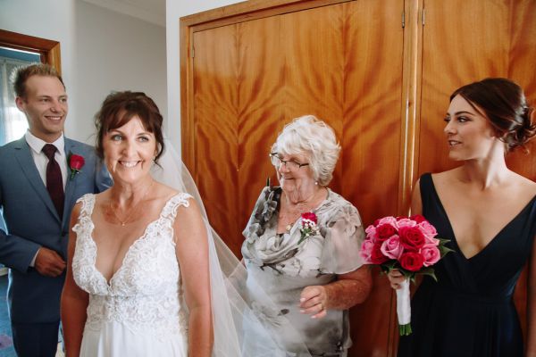 Launceston Golf Club wedding, the couple, frame 056