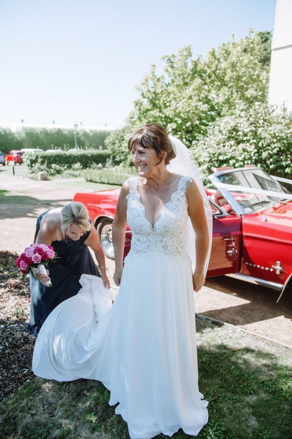 Tania and Jamie's wedding day in Kings Meadows, frame 076