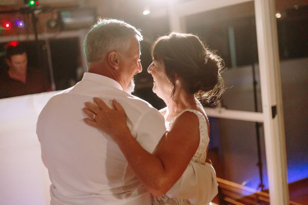Launceston Golf Club wedding, the couple, frame 389