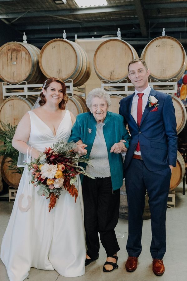 Anna and Stephen's wedding day in Reservoir, frame 040