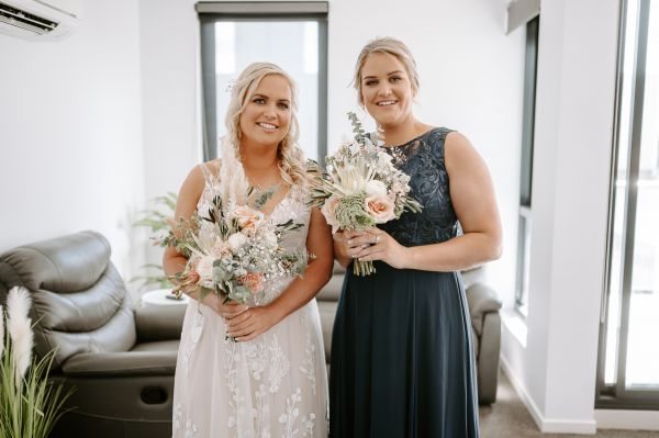 Lisa and Steve's wedding day in Geelong, frame 016