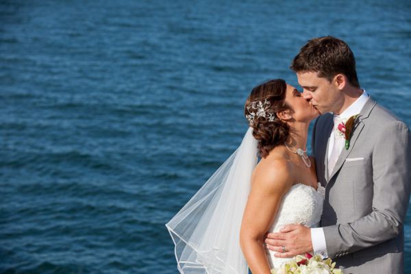 Corio Villa wedding, the couple, frame 041