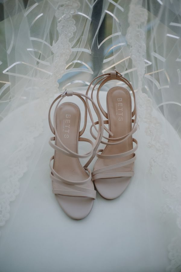 Glen Albyn Estate wedding, Caitlin and Dylan, frame 008