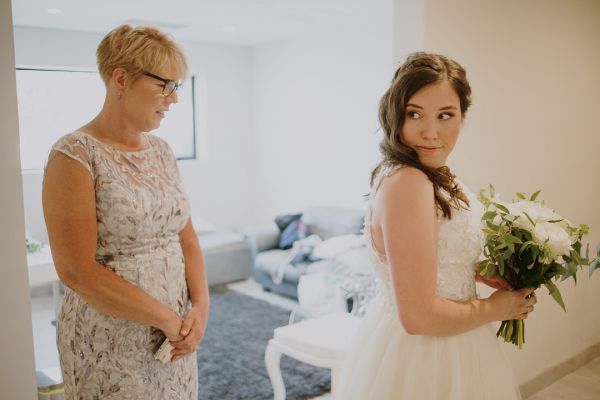 Caitlin and Dylan's wedding day in Taroona, frame 016