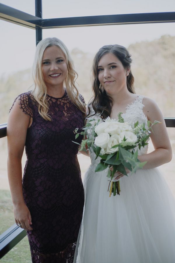 Caitlin and Dylan's wedding day in Taroona, frame 031