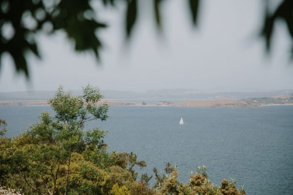 Caitlin and Dylan's wedding day in Taroona, frame 034