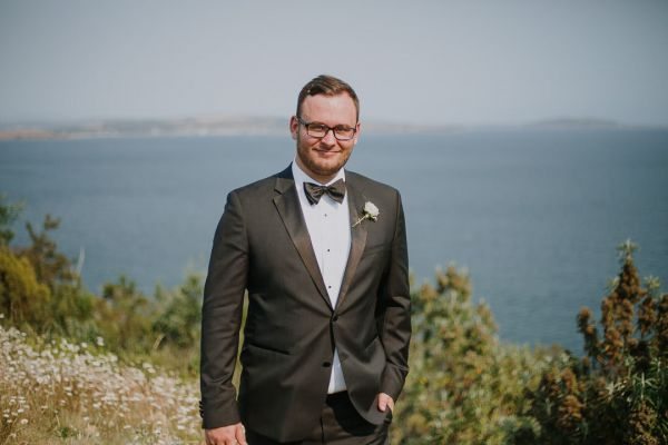 Caitlin and Dylan's wedding day in Taroona, frame 157