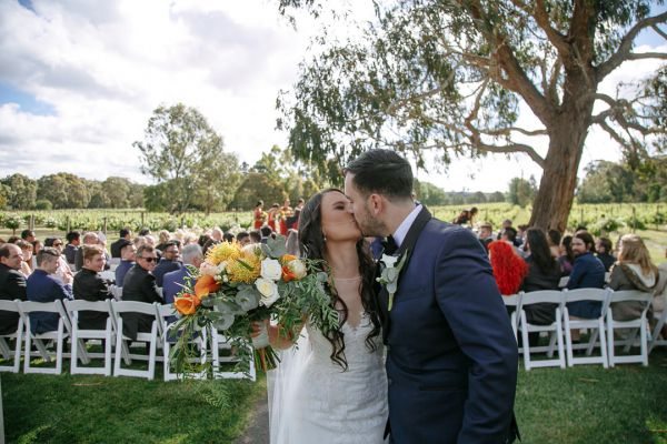 Wedding photograph 177 from Giovi and Andrés' day at Glen Erin at Lancefield