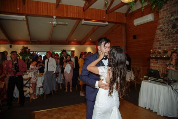 Wedding photograph 279 from Giovi and Andrés' day at Glen Erin at Lancefield