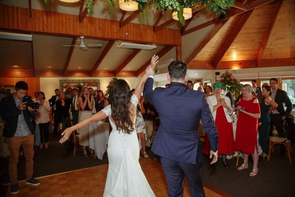 Wedding photograph 285 from Giovi and Andrés' day at Glen Erin at Lancefield