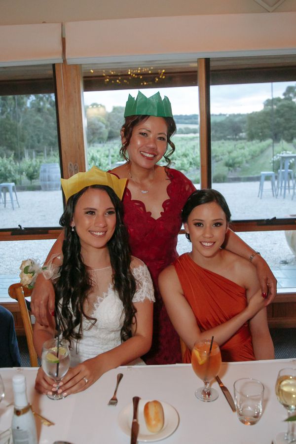 Wedding photograph 330 from Giovi and Andrés' day at Glen Erin at Lancefield