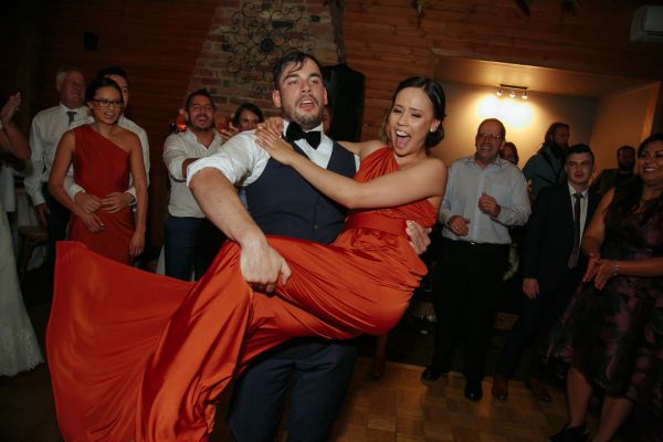Giovi and Andrés' wedding day in Lancefield, frame 466