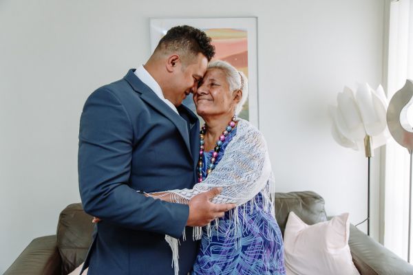 Naomi and Josefa's wedding day in Melbourne, frame 013