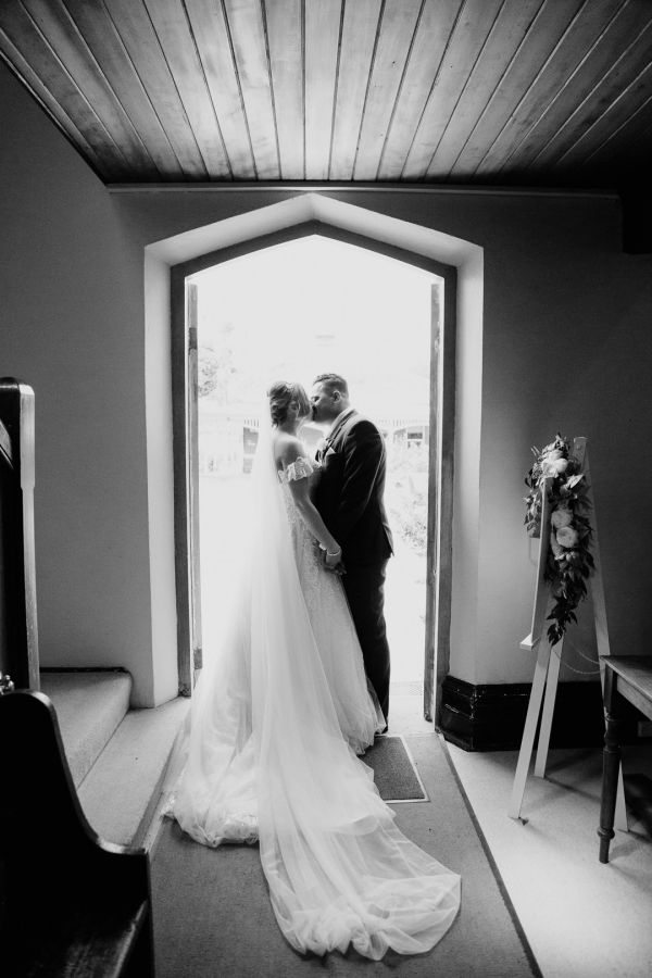 Naomi and Josefa's wedding day in Melbourne, frame 064